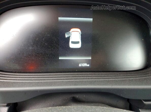 KMHRB8A37SU391938 2025 HYUNDAI VENUE Silver 