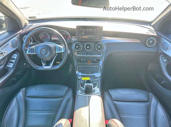 WDC0G6EB2JV025490 2018 MERCEDES-BENZ GLC-CLASS Blue Вид салону спереду