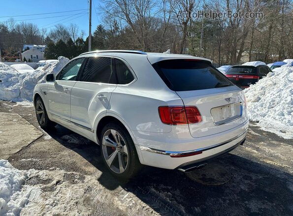 SJAAM2ZV1KC026676 2019 BENTLEY BENTAYGA White წინა მარჯვენა