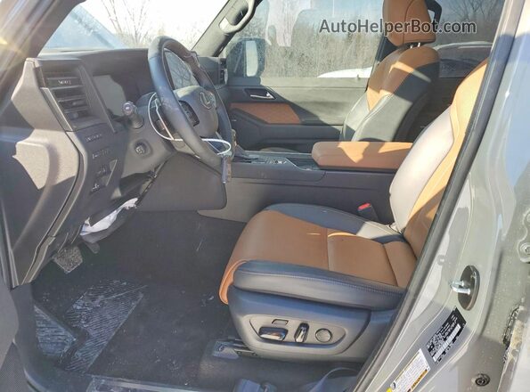 JTJVBCDX7S5049935 2025 LEXUS GX Gray Vista del salpicadero