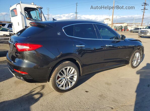 ZN661YUL2JX293482 2018 MASERATI LEVANTE Black 