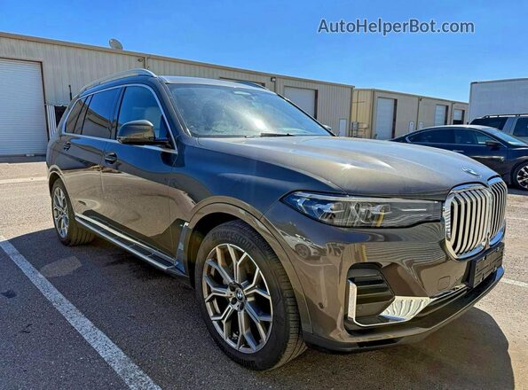 5UXCW2C07N9M52922 2022 BMW X7 Gray Rear left