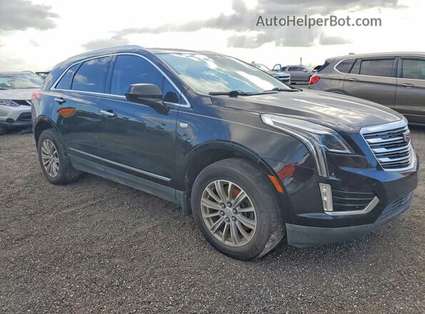 1GYKNCRS7HZ130553 2017 CADILLAC XT5 Черный Вид спереди