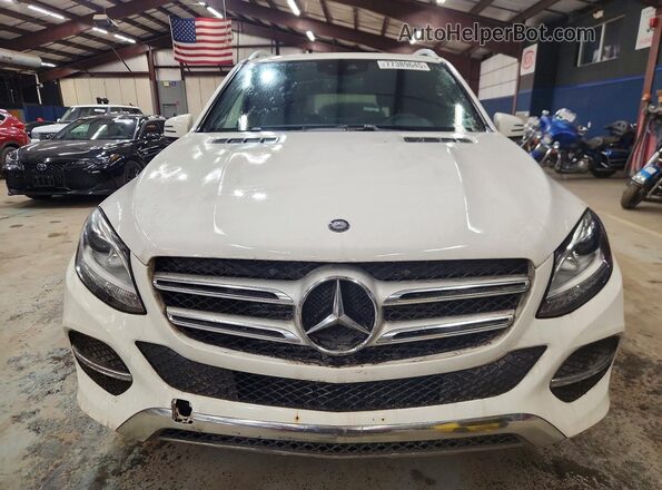 4JGDA0EB2GA725978 2016 MERCEDES-BENZ GLE White Widok z przodu