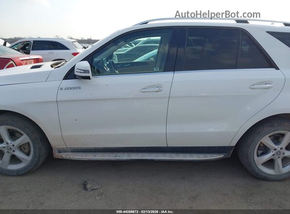 4JGDA5HB2HA943364 2017 MERCEDES-BENZ GLE 350 White სალონის 360-გრადუსიანი ხედი