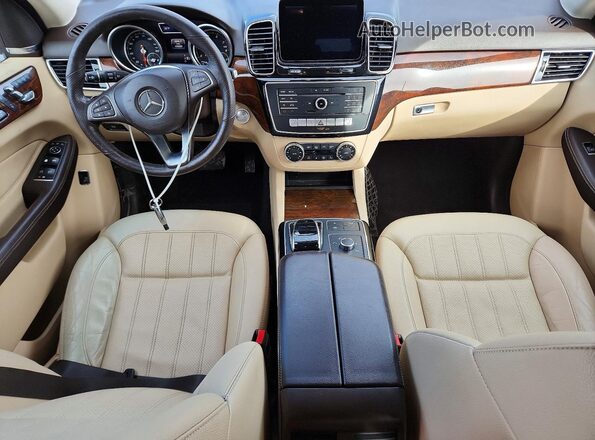 4JGDA5HB8GA787328 2016 MERCEDES-BENZ GLE Brown Առջևի վահանակի տեսք