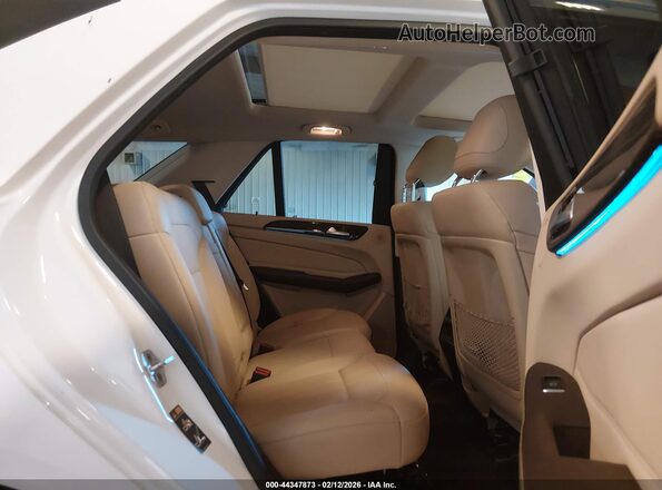 4JGDA5HBXHA994336 2017 MERCEDES-BENZ GLE 350 White Widok naklejki z numerem VIN