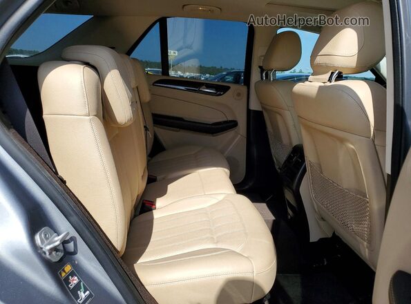 4JGDA5JB3GA639033 2016 MERCEDES-BENZ GLE Silver უკანა სალონის ხედი