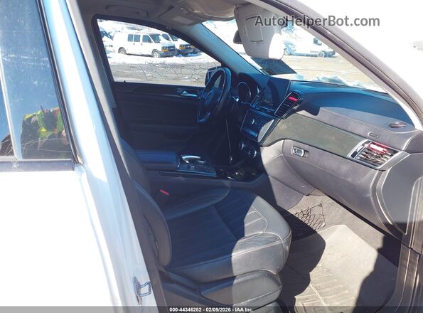 4JGDA6EB6JB080966 2018 MERCEDES-BENZ AMG GLE 43 White Вид салону спереду
