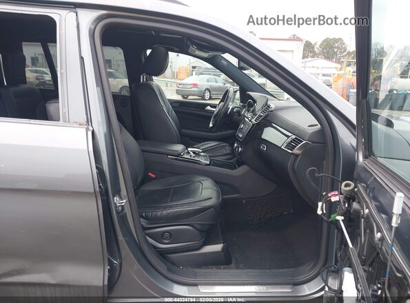4JGDF6EE1KB224467 2019 MERCEDES-BENZ GLS 450 Серый Вид салона спереди