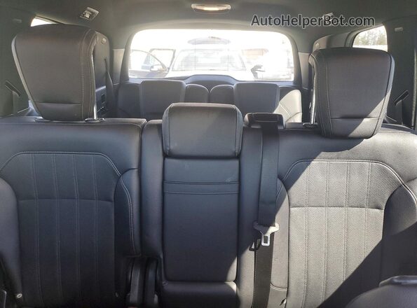 4JGDF6EE3HA870415 2017 MERCEDES-BENZ GLS White Вид задньої частини салону