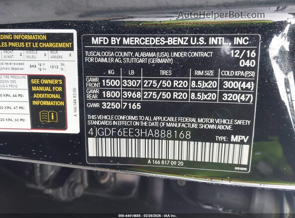 4JGDF6EE3HA888168 2017 MERCEDES-BENZ GLS 450 Black Vista del compartimento del motor