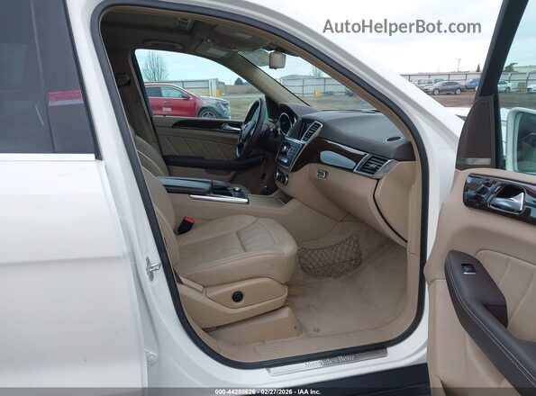 4JGDF6EE7GA694337 2016 MERCEDES-BENZ GL 450 White Вид салону спереду