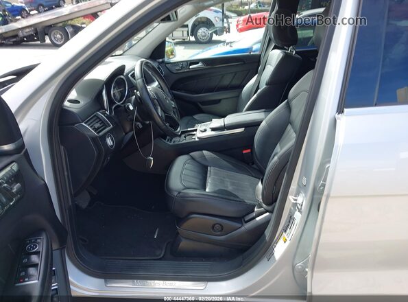 4JGDF6EE9GA638030 2016 MERCEDES-BENZ GL 450 Silver Widok wnętrza z przodu
