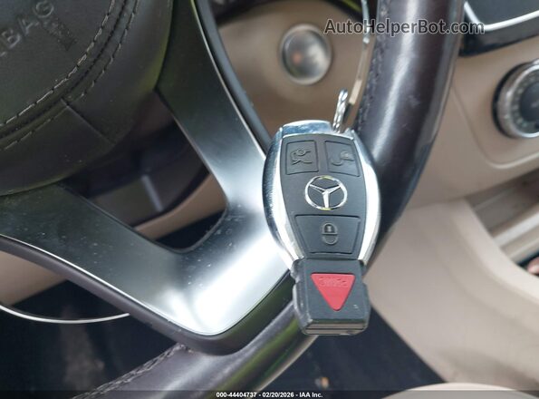 4JGDF6EEXHA993452 2017 MERCEDES-BENZ GLS 450 White Առջևի վահանակի տեսք