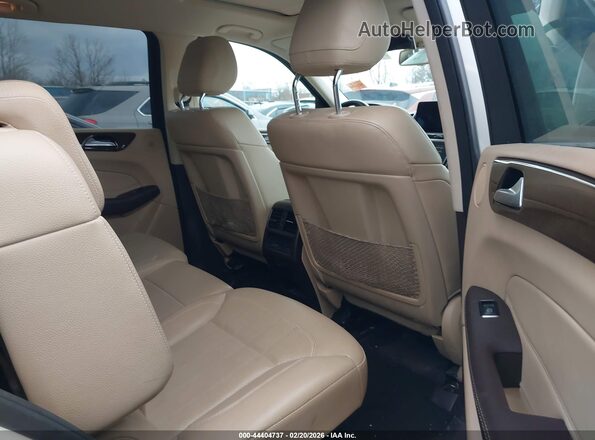 4JGDF6EEXHA993452 2017 MERCEDES-BENZ GLS 450 White VIN կոդի պիտակի տեսք