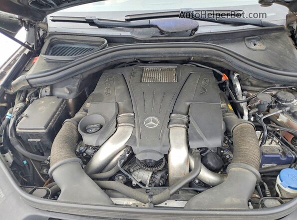 4JGDF7DE2JB034540 2018 MERCEDES-BENZ GLS Brown Vista del compartimento del motor