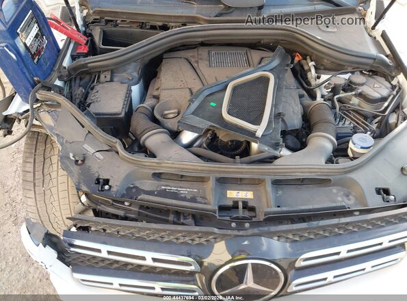 4JGDF7DE6JB044357 2018 MERCEDES-BENZ GLS 550 White Rear view