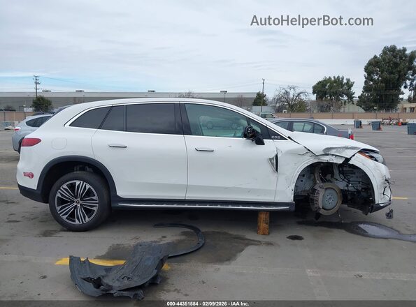 4JGDM2DB6RA034900 2024 MERCEDES-BENZ EQS 450 SUV White 360 interior view