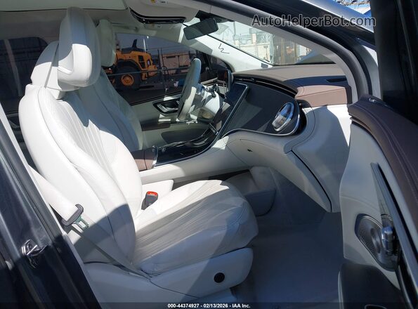 4JGDM2DB7PA013891 2023 MERCEDES-BENZ EQS 450+ SUV Серый Вид салона спереди