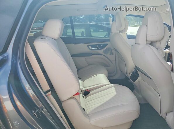 4JGDM2DB8SA036105 2025 MERCEDES-BENZ EQS Gray უკანა სალონის ხედი