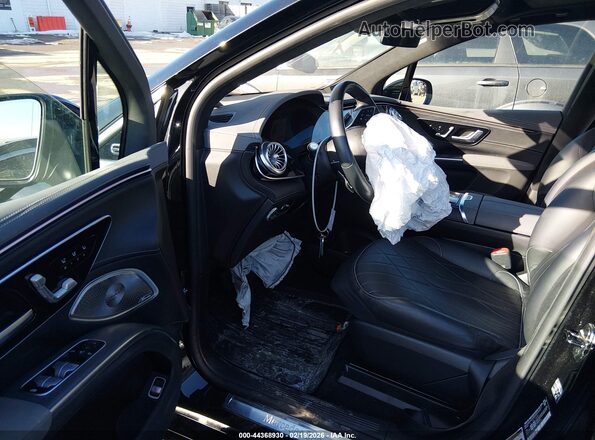 4JGDM4EB7PA024416 2023 MERCEDES-BENZ EQS 580 SUV Black Front interior view