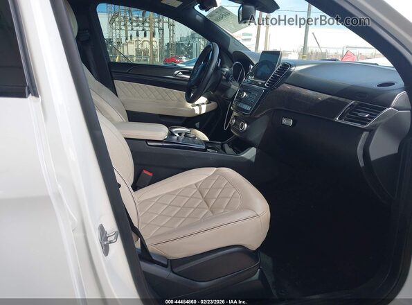 4JGED6EB5JA093631 2018 MERCEDES-BENZ AMG GLE 43 COUPE White Front interior view