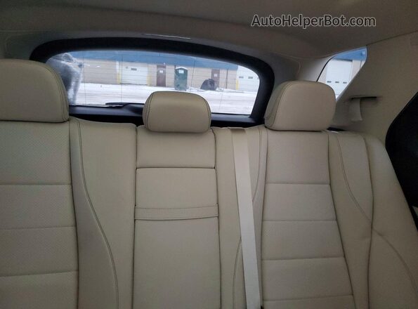 4JGFB4FB1RA986811 2024 MERCEDES-BENZ GLE Black Widok tylnych siedzeń