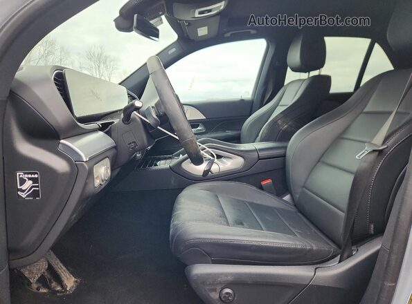 4JGFB4FB8SB463320 2025 MERCEDES-BENZ GLE Silver Вид салону спереду