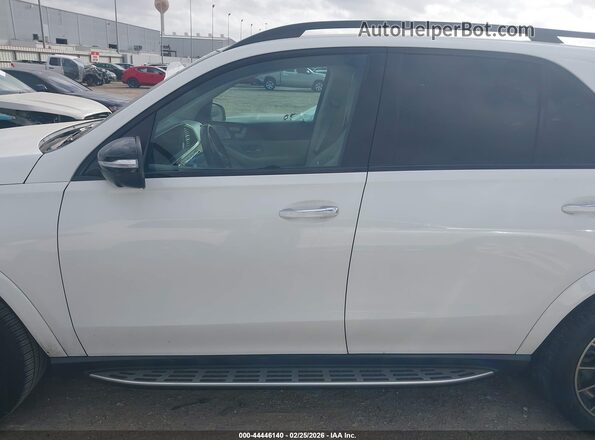 4JGFB4JB0MA366581 2021 MERCEDES-BENZ GLE 350 White 360 interior view