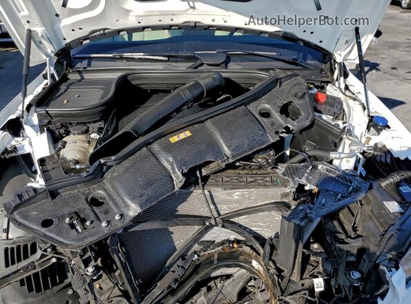4JGFB4JB7NA776103 2022 MERCEDES-BENZ GLE White Widok komory silnika