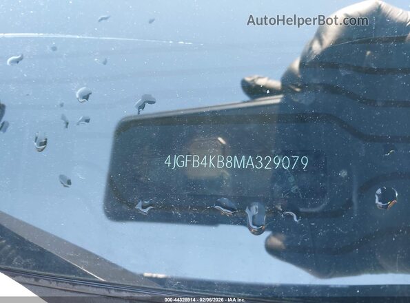 4JGFB4KB8MA329079 2021 MERCEDES-BENZ GLE 350 Blue Widok komory silnika