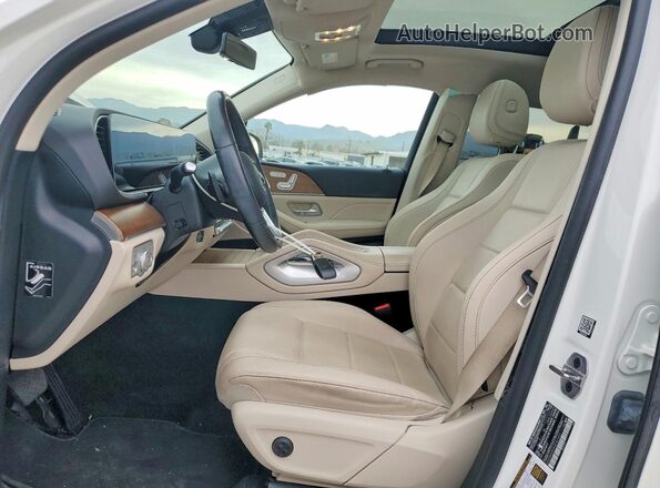 4JGFB4KB9NA741657 2022 MERCEDES-BENZ GLE White Front interior view