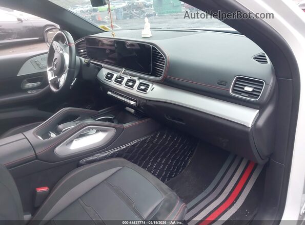 4JGFD6BB4PA961071 2023 MERCEDES-BENZ AMG GLE 53 COUPE White Vista interior delantera