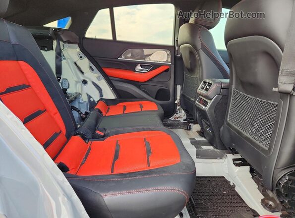 4JGFD6BBXRB090867 2024 MERCEDES-BENZ GLE Gray უკანა სალონის ხედი