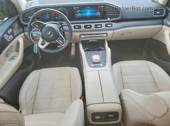 4JGFF5KE2NA620666 2022 MERCEDES-BENZ GLS Белый Вид панели приборов