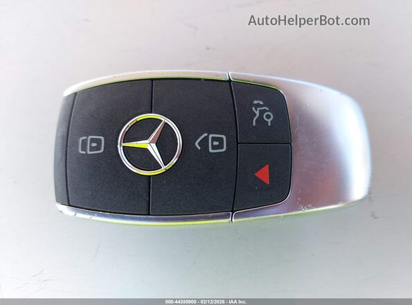 4JGFF5KE2RB073138 2024 MERCEDES-BENZ GLS 450 Gray Առջևի վահանակի տեսք