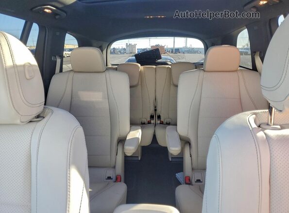 4JGFF5KE2RB236077 2024 MERCEDES-BENZ GLS White Vista de los asientos traseros