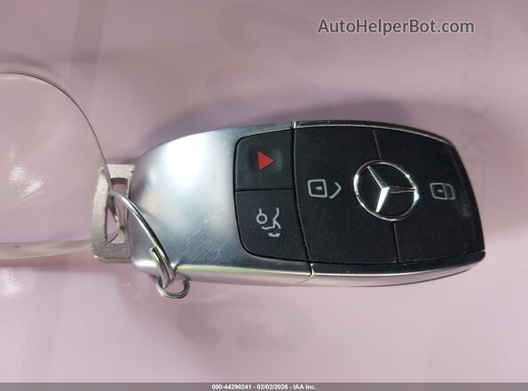 4JGFF5KE2RB237911 2024 MERCEDES-BENZ GLS 450 Silver Вид панелі приладів