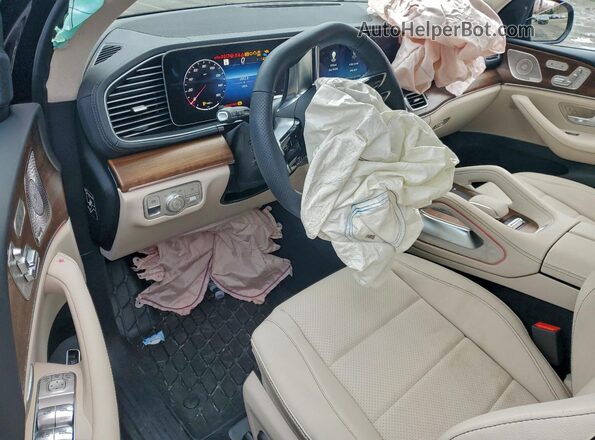4JGFF5KE6SB346832 2025 MERCEDES-BENZ GLS Black 