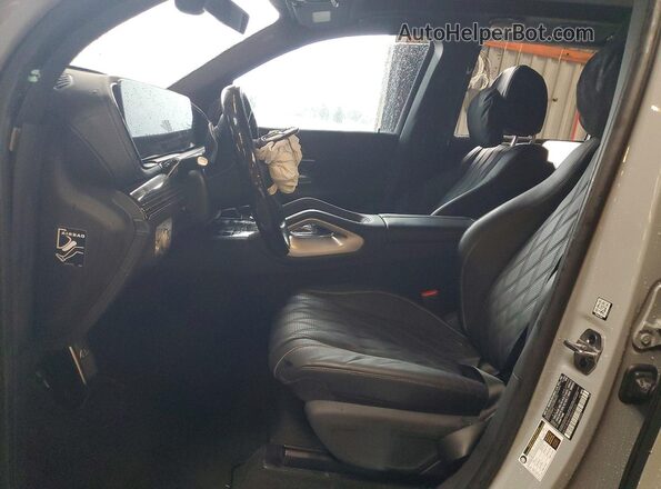 4JGFF8HB4SB345533 2025 MERCEDES-BENZ GLS Gray Widok wnętrza z przodu