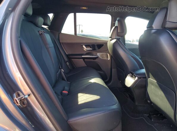 4JGGM1CB3PA037744 2023 MERCEDES-BENZ EQE Gray Հետևի նստատեղերի տեսք