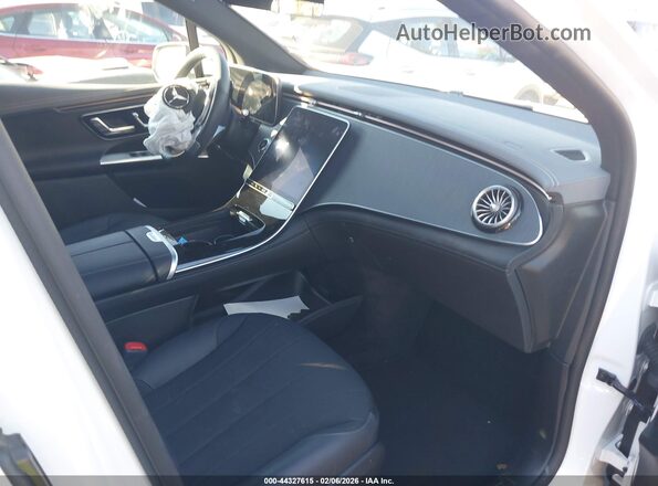 4JGGM1CB4RA052899 2024 MERCEDES-BENZ EQE 350 SUV White Front interior view