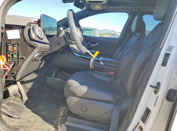 4JGGM2BB4PA032656 2023 MERCEDES-BENZ EQE Белый Вид салона спереди