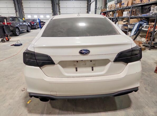 4S3BNAD60J3037516 2018 SUBARU LEGACY White Вид ззаду