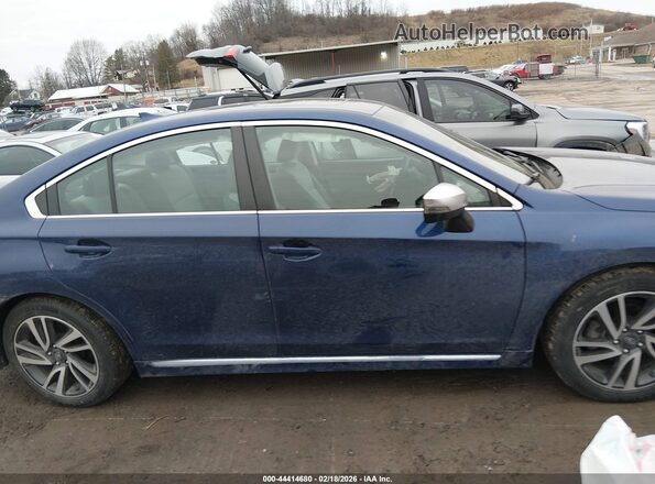 4S3BNAR69H3049277 2017 SUBARU LEGACY Синий Вид задней части салона