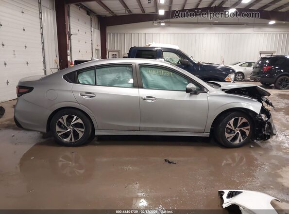 4S3BWAD63S3015704 2025 SUBARU LEGACY Gray Widok wnętrza z tyłu