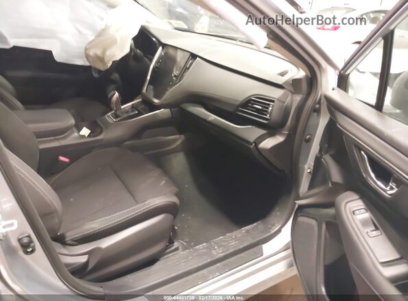4S3BWAD63S3015704 2025 SUBARU LEGACY Gray Widok wnętrza z przodu