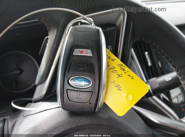 4S3BWAD67P3012196 2023 SUBARU LEGACY Gray Առջևի վահանակի տեսք