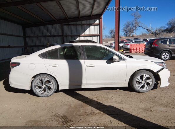 4S3BWAF65M3019639 2021 SUBARU LEGACY White Rear interior view